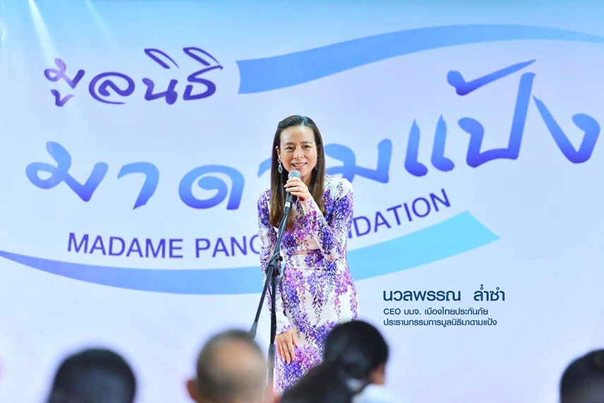 "มูลนิธิมาดามแป้ง"สร้างอาชีพ ให้คนไทยผ่านรถเข็นครัวมาดาม70 คัน